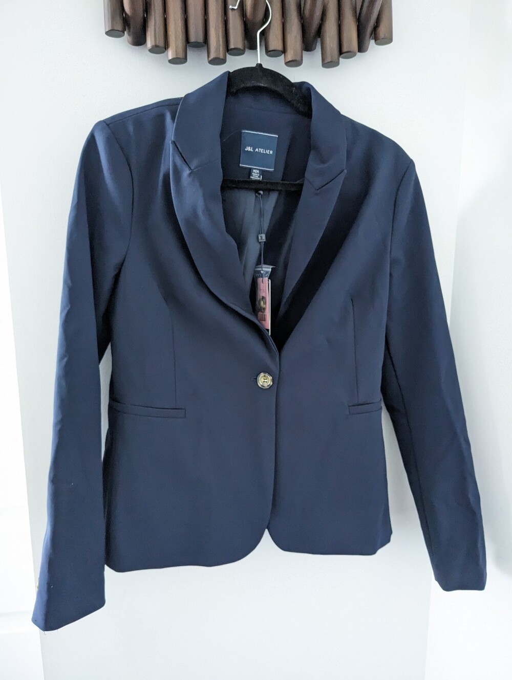 Navy Women's Single-Button Tailored Blazer - Size US M - NWT